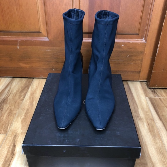 Gucci Slick Black Boot, 'Stivaletto Tessuto Moirlana' - Picture 2 of 8